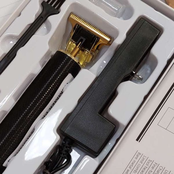 PRO CUT – Professzionális hajvágó slider