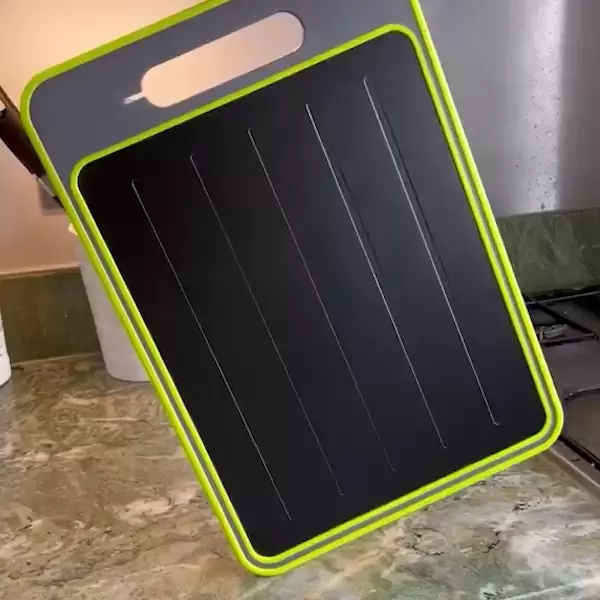 MULTI CHOPPING BOARD – Többcélú vágódeszka 02